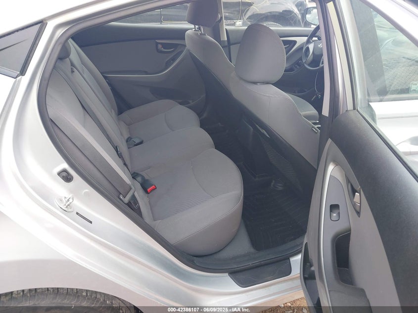2014 HYUNDAI ELANTRA SE - 5NPDH4AE1EH522612
