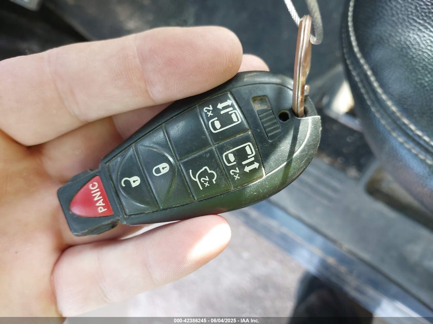 2014 CHRYSLER TOWN & COUNTRY TOURING - 2C4RC1BG6ER113480