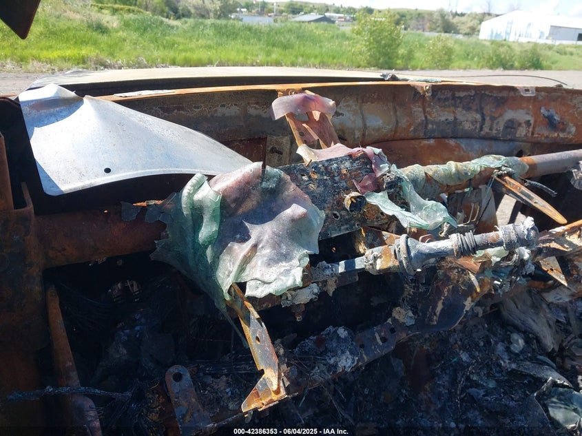 2002 Ford Excursion Limited VIN: 1FMSU43F12EB34389 Lot: 42386353