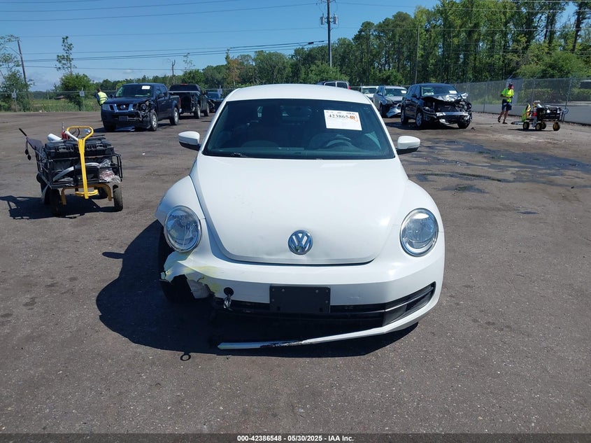 2015 VOLKSWAGEN BEETLE VIN: 3VWF17AT0FM655321