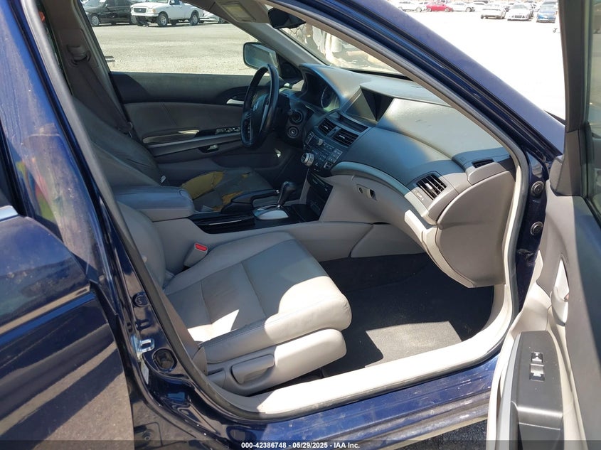 2008 HONDA ACCORD VIN: 1HGCP26878A155914