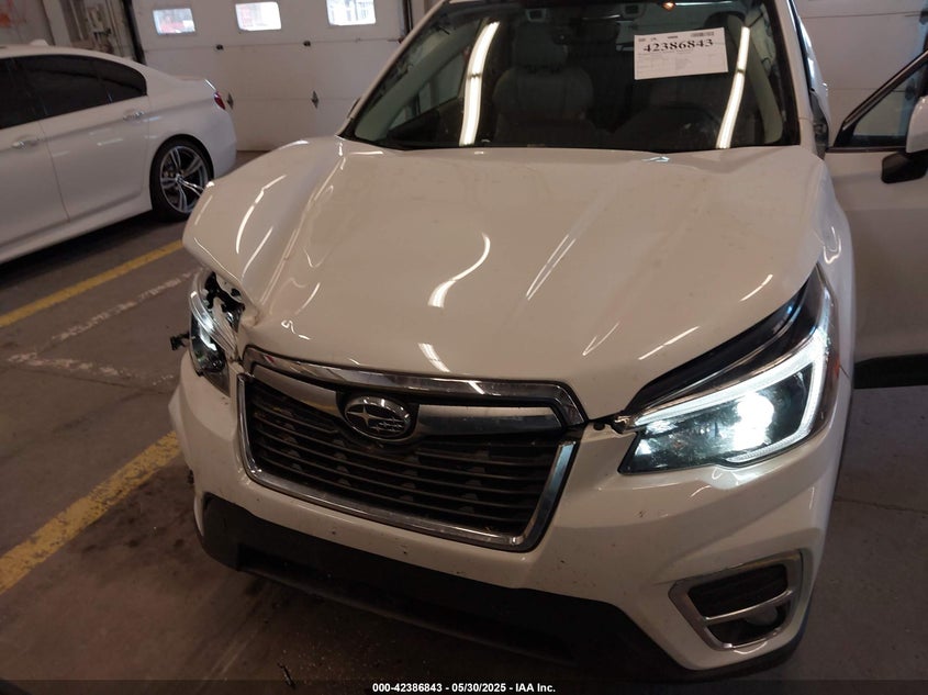 2021 SUBARU FORESTER LIMITED - JF2SKAUC8MH515348