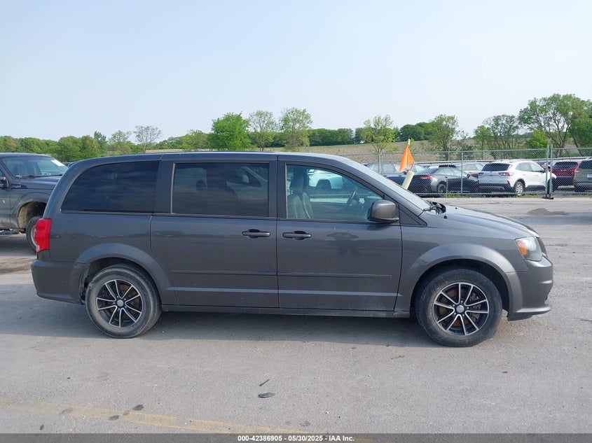 2016 DODGE GRAND CARAVAN SXT - 2C4RDGCG0GR335546