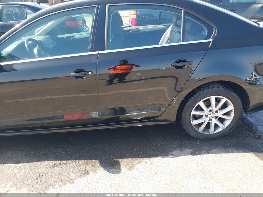2013 VOLKSWAGEN JETTA VIN: 3VWDP7AJ7DM279184