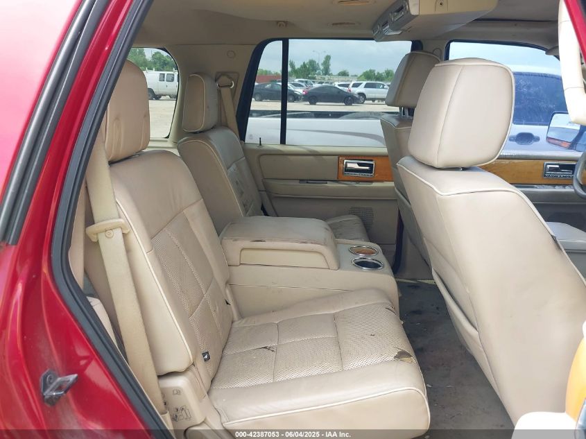 2007 Lincoln Navigator Ultimate VIN: 5LMFU27597LJ18027 Lot: 42387053