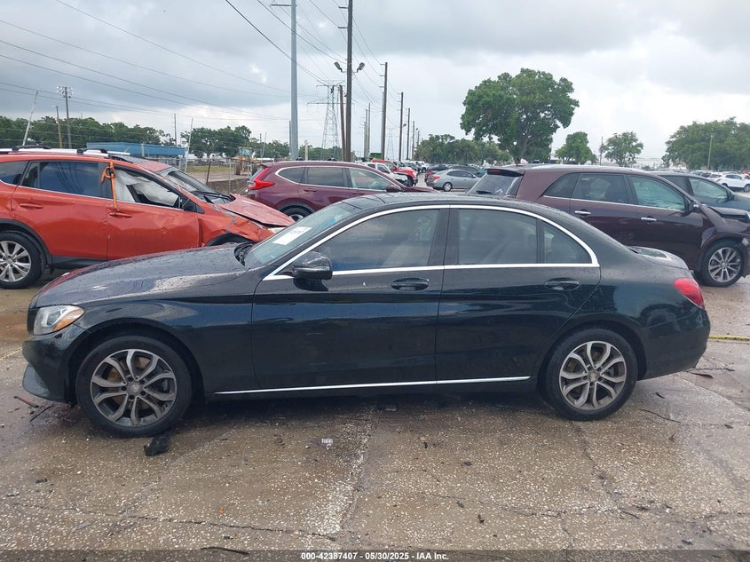 2016 MERCEDES-BENZ C 300 4MATIC/LUXURY 4MATIC/SPORT 4MATIC - 55SWF4KB8GU100386