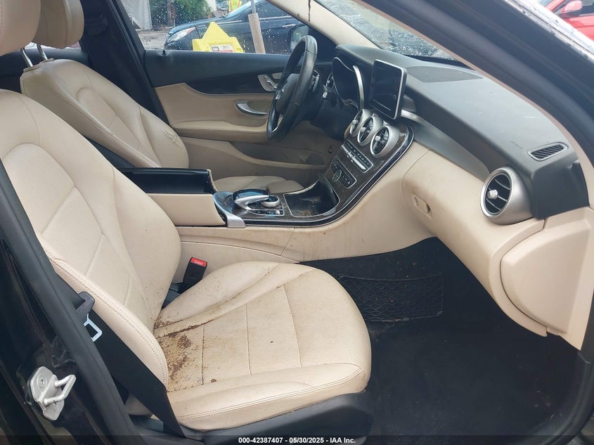 2016 MERCEDES-BENZ C 300 4MATIC/LUXURY 4MATIC/SPORT 4MATIC - 55SWF4KB8GU100386