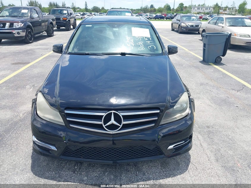 2014 MERCEDES-BENZ C 250 - WDDGF4HB7ER314537