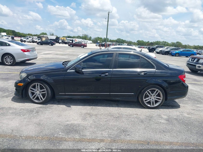 2014 MERCEDES-BENZ C 250 - WDDGF4HB7ER314537