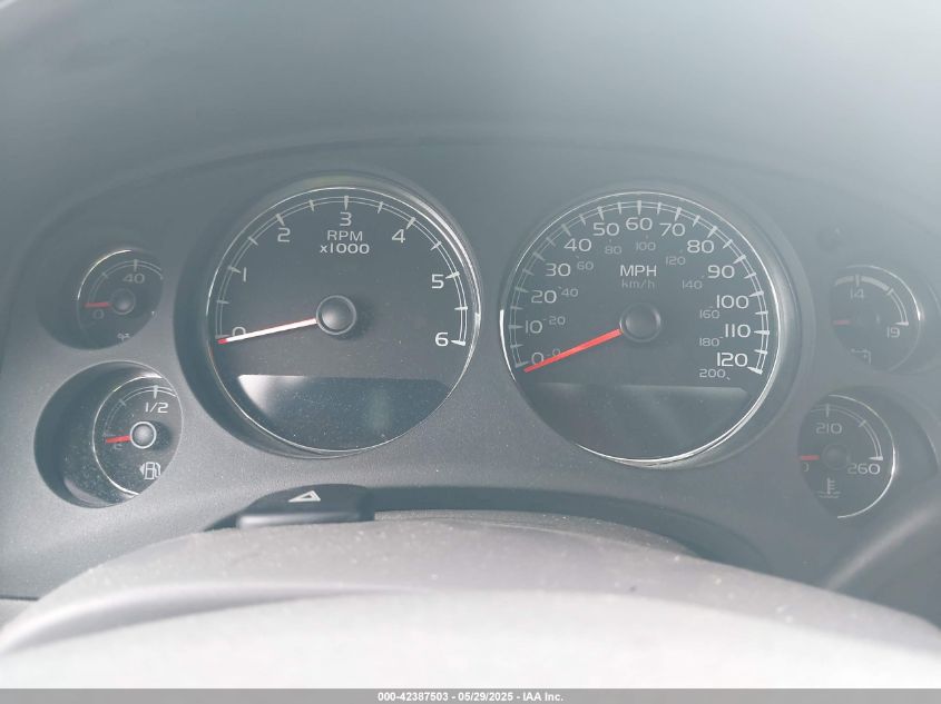 2011 Chevrolet Tahoe Ltz VIN: 1GNSCCE04BR313584 Lot: 42387503