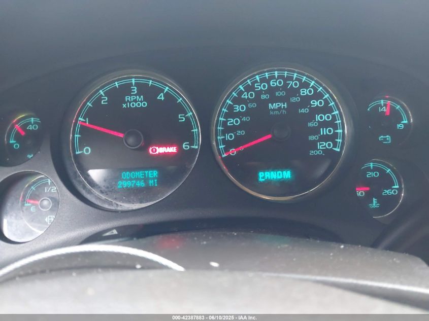 2008 GMC Yukon Denali VIN: 1GKEC638X8J186173 Lot: 42387883