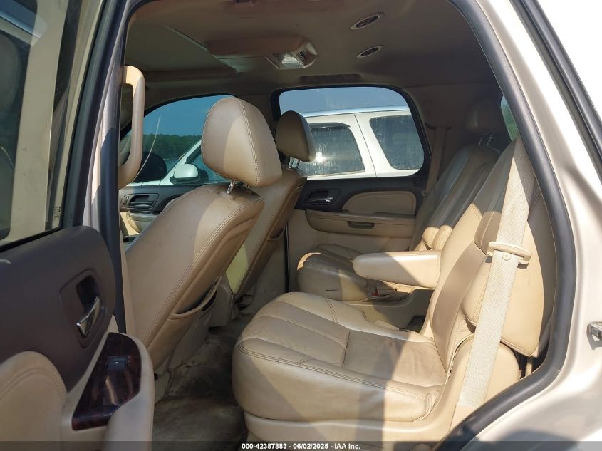 2008 GMC Yukon Denali VIN: 1GKEC638X8J186173 Lot: 42387883