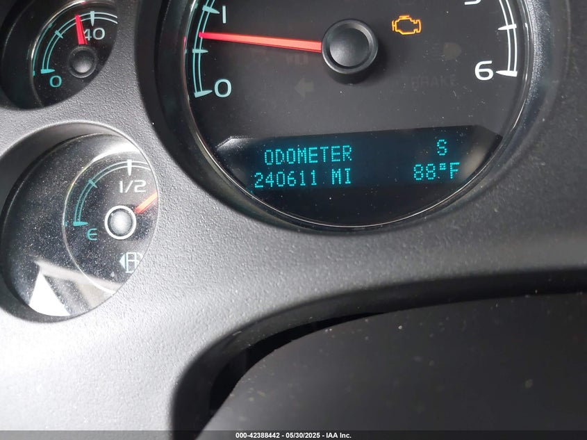 2014 CHEVROLET TAHOE LS - 1GNSCAE05ER128680