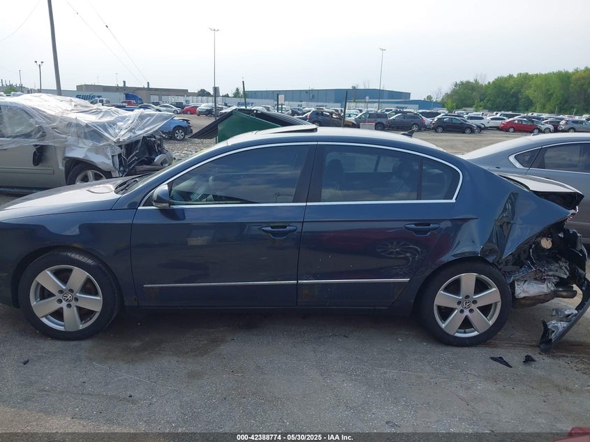2008 VOLKSWAGEN PASSAT VIN: WVWAK73C68E089004