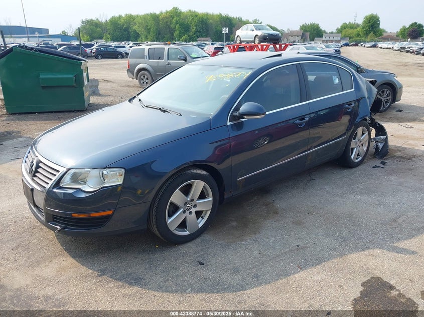 2008 VOLKSWAGEN PASSAT VIN: WVWAK73C68E089004