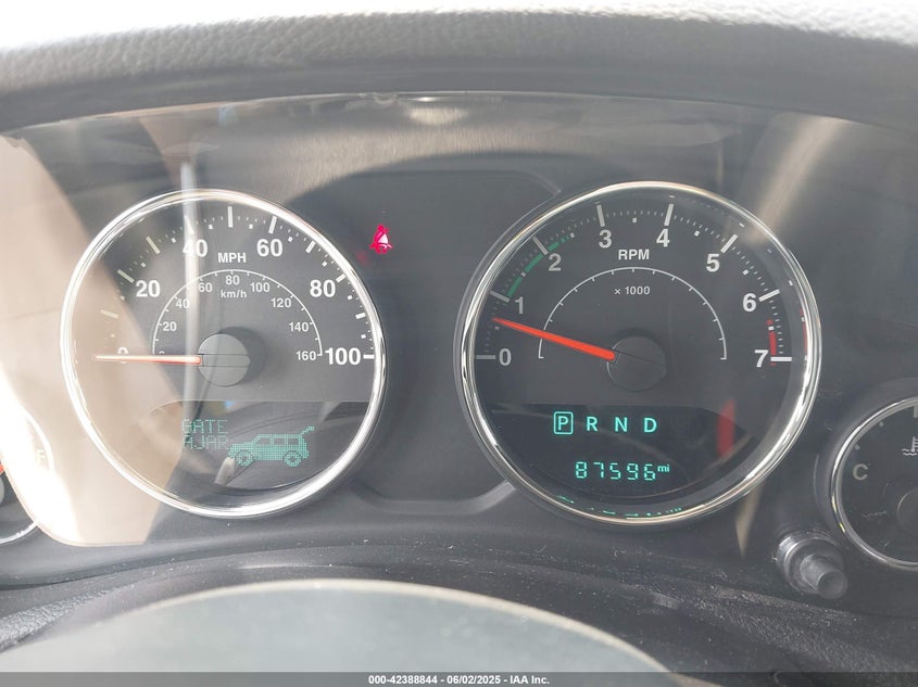 2015 JEEP WRANGLER UNLIMITED VIN: 1C4HJWEG3FL528051