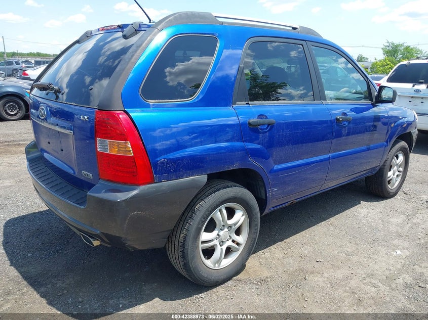 2007 KIA SPORTAGE VIN: KNDJF723277303270