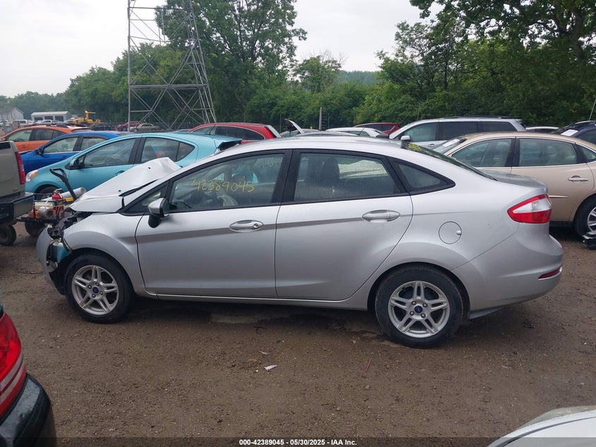 VIN 3FADP4BJ6JM106659 2018 FORD FIESTA SE