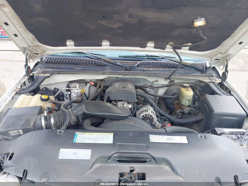 2000 Chevrolet Silverado 1500 VIN: 1GCEC14V7YE317779 Lot: 42389071