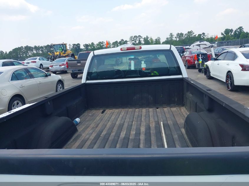 2000 Chevrolet Silverado 1500 VIN: 1GCEC14V7YE317779 Lot: 42389071