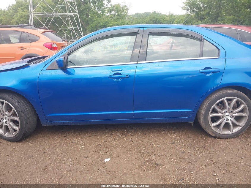2011 FORD FUSION VIN: 3FAHP0JA2BR139920