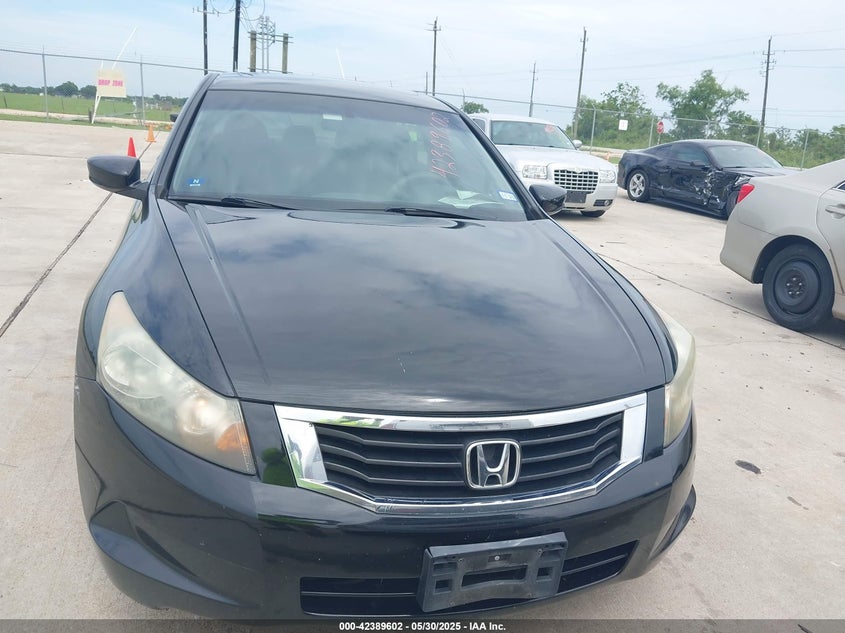 2009 HONDA ACCORD VIN: 1HGCP26739A055639