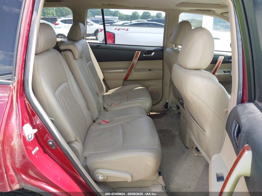 2008 TOYOTA HIGHLANDER VIN: JTEDS42A182033013