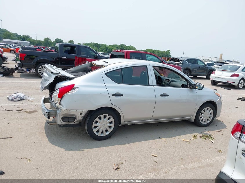 2016 NISSAN VERSA 1.6 S+ - 3N1CN7AP4GL868196