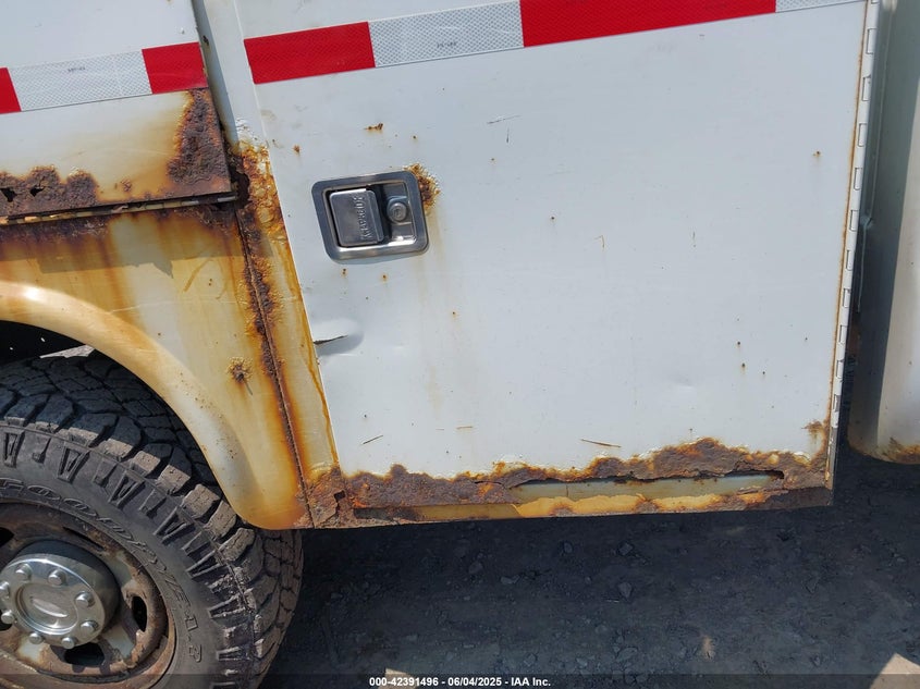 2011 FORD F 350 VIN: 1FDBF3B60BEB59046