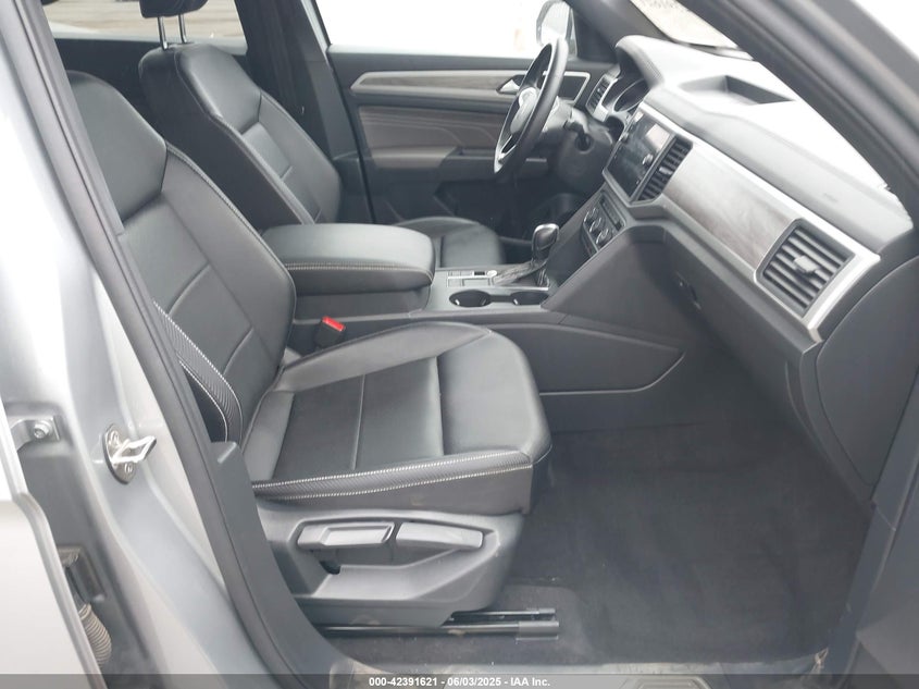 2021 VOLKSWAGEN ATLAS CROSS SPORT 2.0T SE W/TECHNOLOGY - 1V2WC2CA5MC236132