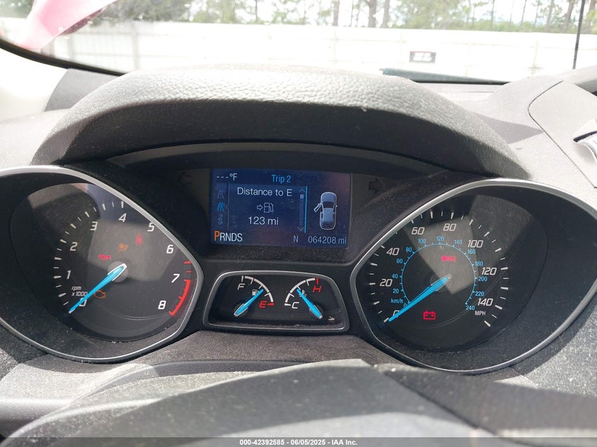 2015 FORD ESCAPE VIN: 1FMCU0G72FUB93690