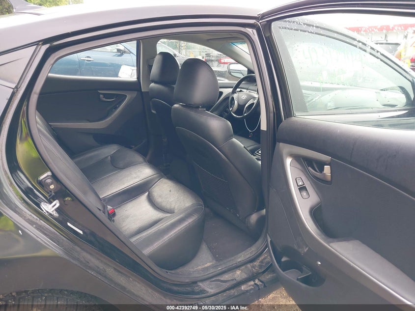 2011 HYUNDAI ELANTRA VIN: KMHDH4AE9BU084709