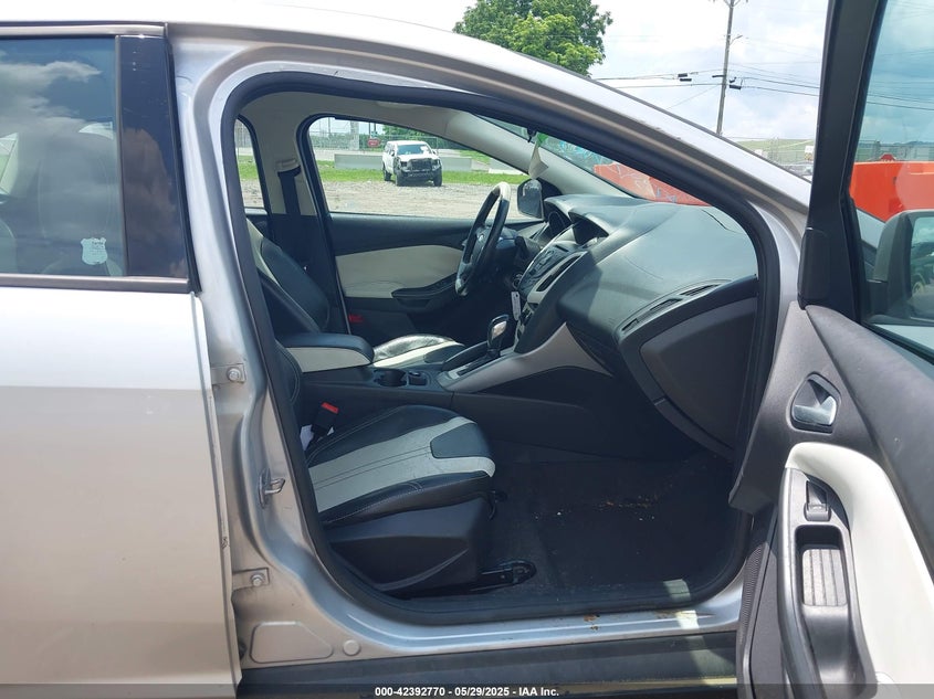2013 FORD FOCUS VIN: 1FADP3F21DL344924