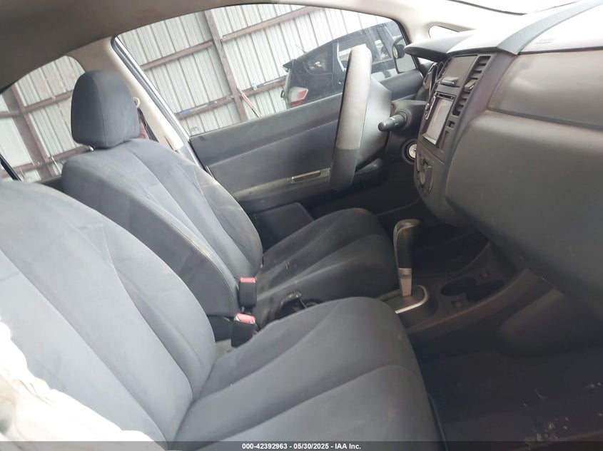 3N1BC11E28L450055 2008 NISSAN VERSA photo no. 5