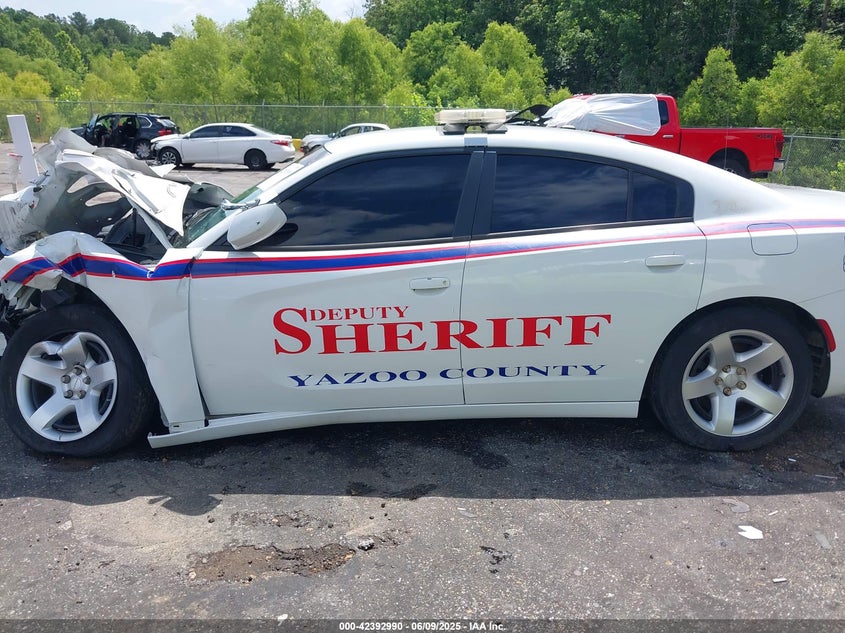 2019 DODGE CHARGER POLICE RWD - 2C3CDXAT4KH579337