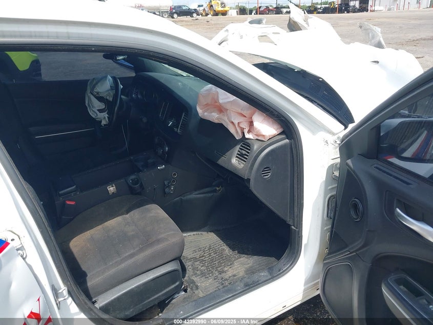 2019 DODGE CHARGER POLICE RWD - 2C3CDXAT4KH579337