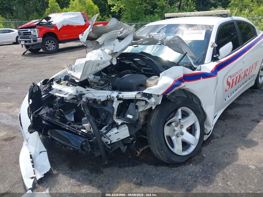 2019 DODGE CHARGER POLICE RWD - 2C3CDXAT4KH579337