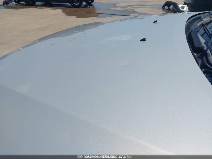 2010 Ford Fusion Se VIN: 3FAHP0HA8AR121085 Lot: 42392997