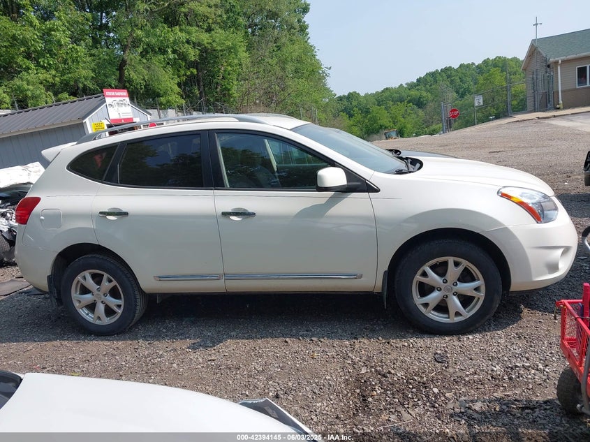 2011 NISSAN ROGUE VIN: JN8AS5MV6BW250185