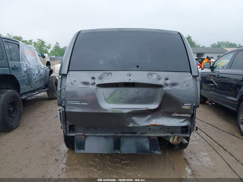 2016 DODGE GRAND CARAVAN SXT - 2C7WDGCG2GR365900