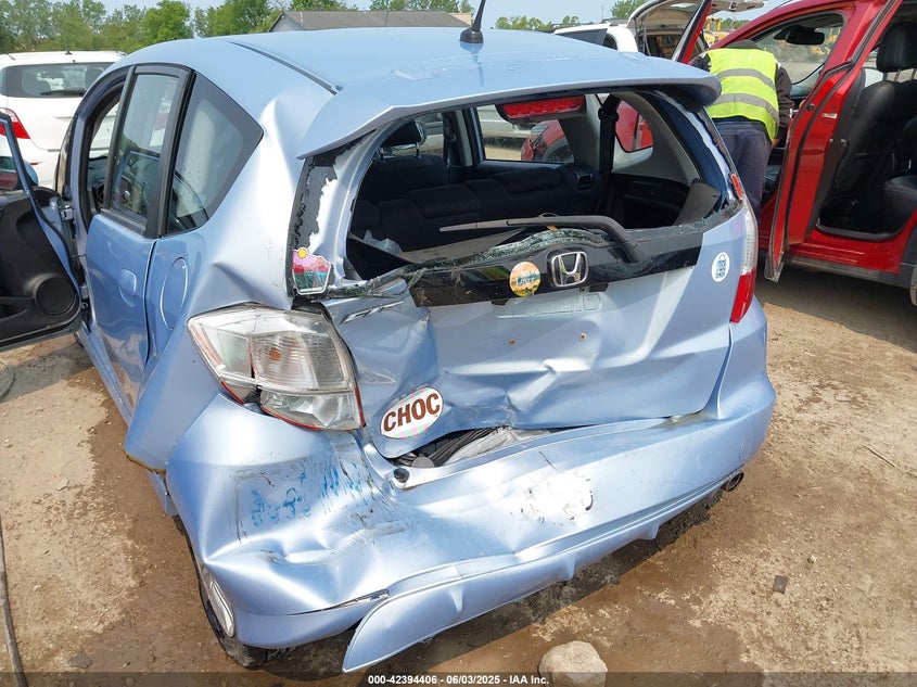 2009 HONDA FIT VIN: JHMGE88629S023819