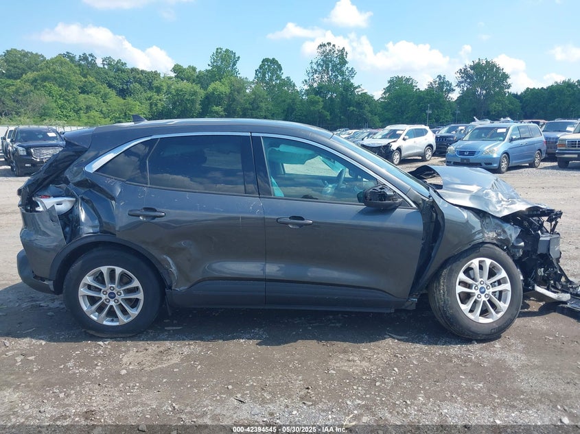 2020 FORD ESCAPE SE 1FMCU0G67LUB89685