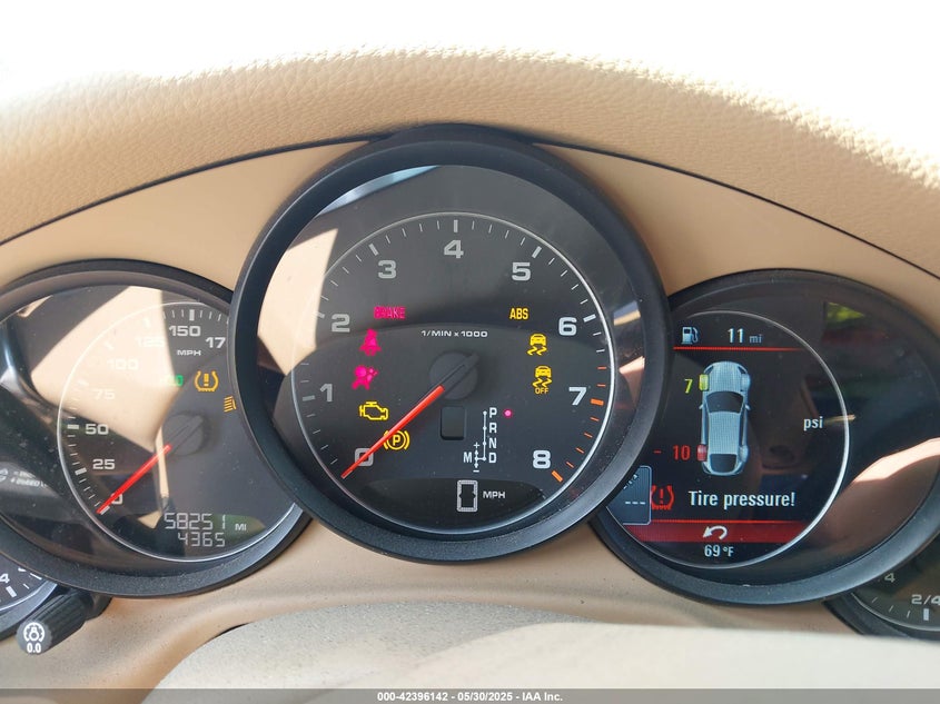 2011 PORSCHE PANAMERA VIN: WP0AA2A75BL010310