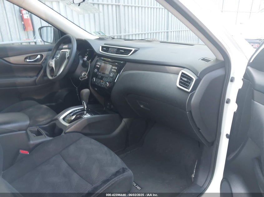 2014 NISSAN ROGUE S - 5N1AT2MVXEC834355