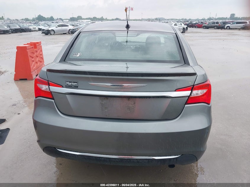 2012 CHRYSLER 200 VIN: 1C3CCBCB2CN142794