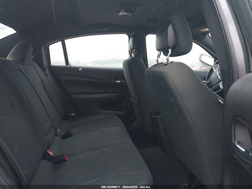 2012 CHRYSLER 200 VIN: 1C3CCBCB2CN142794