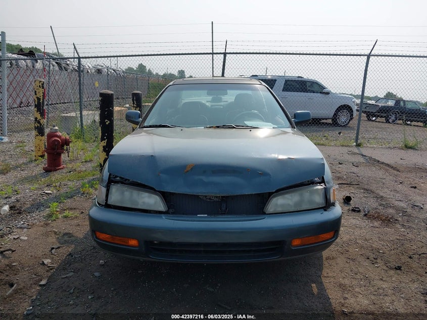 1997 Honda Accord VIN: 1SGCE6675VA020916 Lot: 42397216