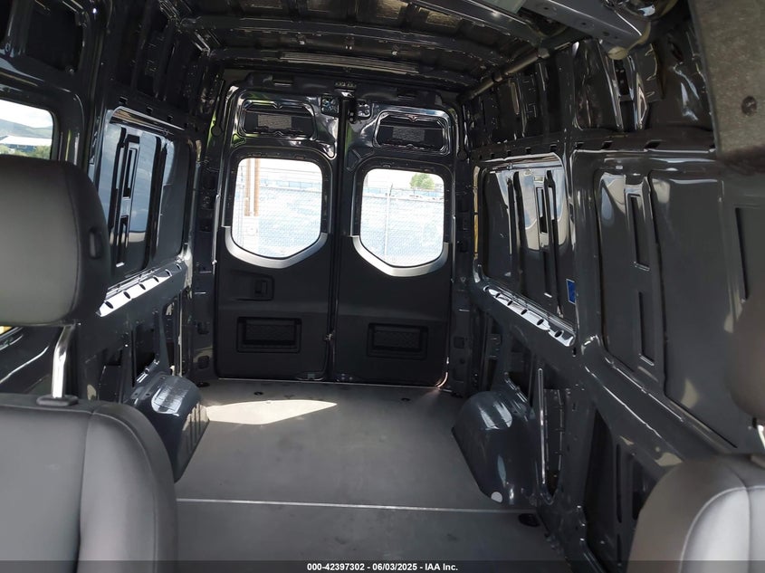 2022 Mercedes-Benz Sprinter 2500 Standard Roof V6 VIN: W1W4EBVY5NT118651 Lot: 42397302