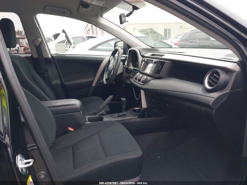 2016 TOYOTA RAV4 LE - 2T3ZFREV3GW251101