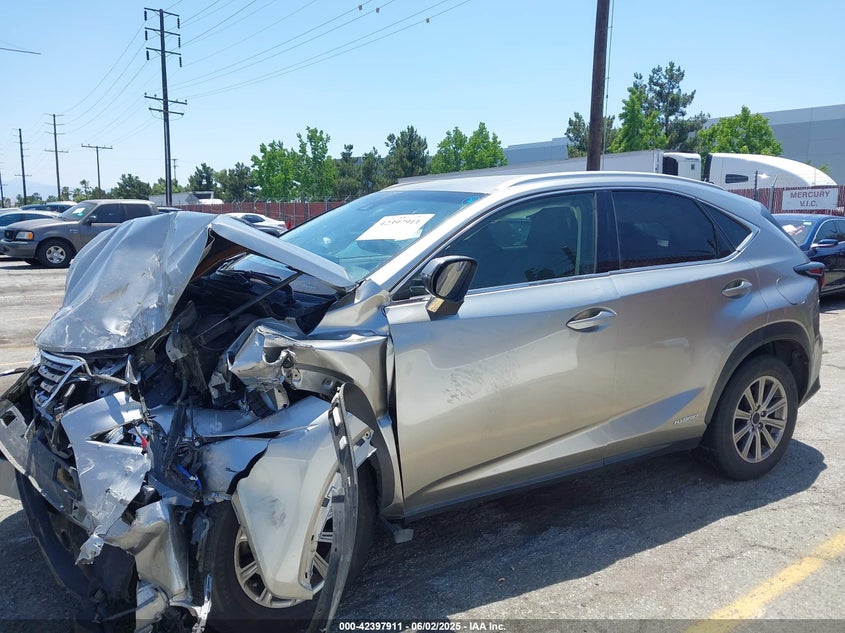 JTJBJRBZ1J2086752 2018 LEXUS NX photo no. 14